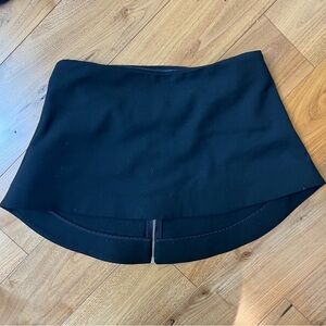 Elizabeth & James Addilyn Crop Tube Top- Black